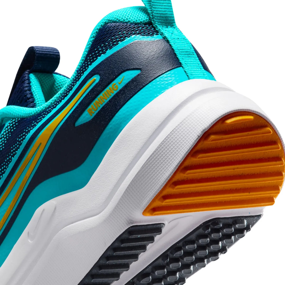 Nike Cosmic Runner Unisex